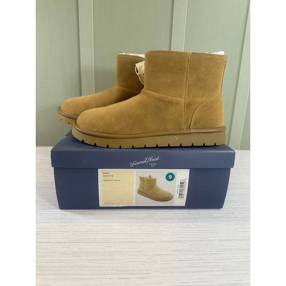 Universal Thread May Boots Tan Faux Suede Memory Foam Ankle Booties Womens 9 NEW